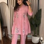 Heavy embroidered Taj Cotton co-ord set in Dusty Rose, sizes M, L, XL, 2XL and 3XL