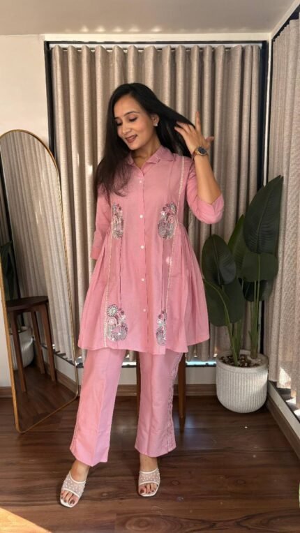 Heavy embroidered Taj Cotton co-ord set in Dusty Rose, sizes M, L, XL, 2XL and 3XL